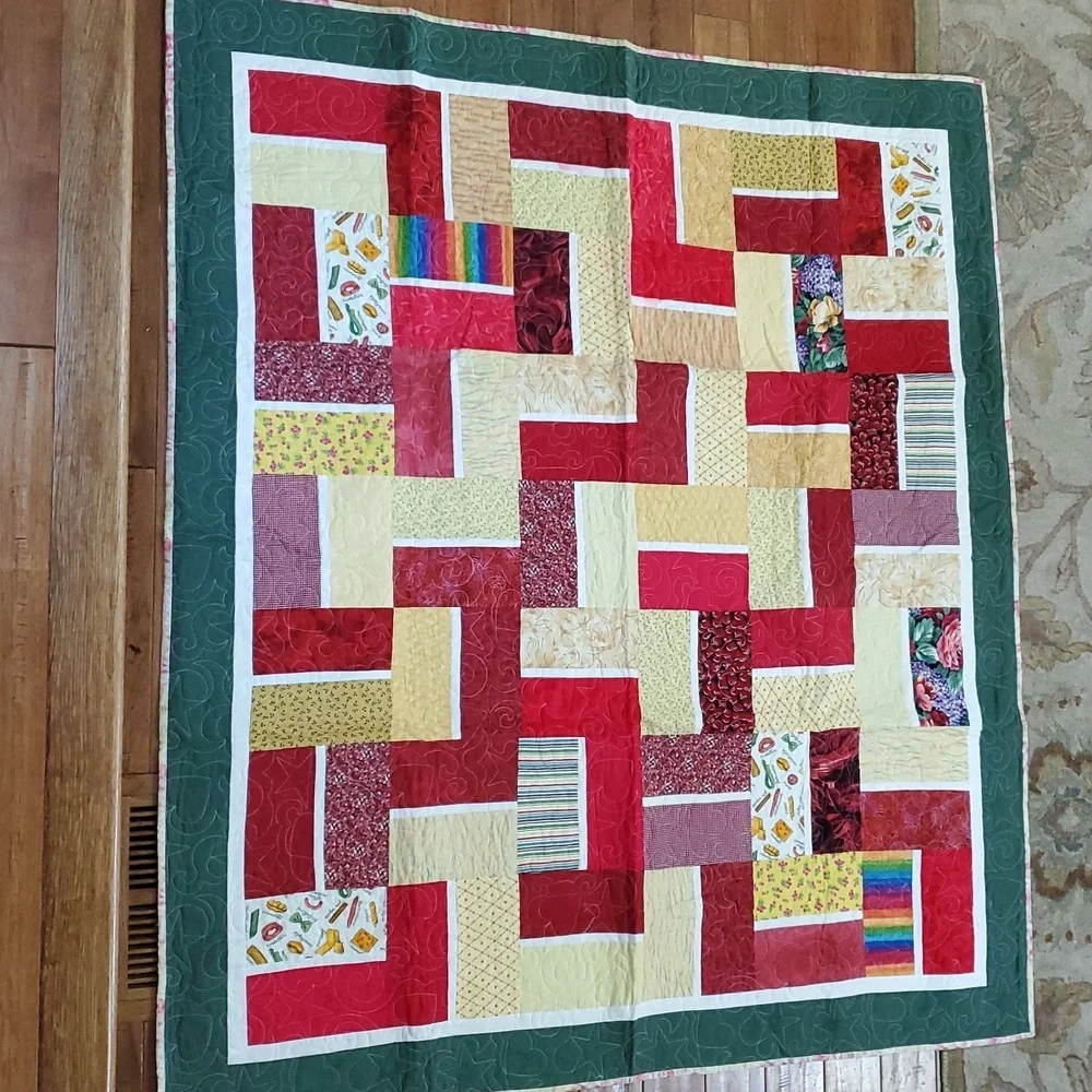 Handcrafted Red and Green Patchwork Quilt Bedding